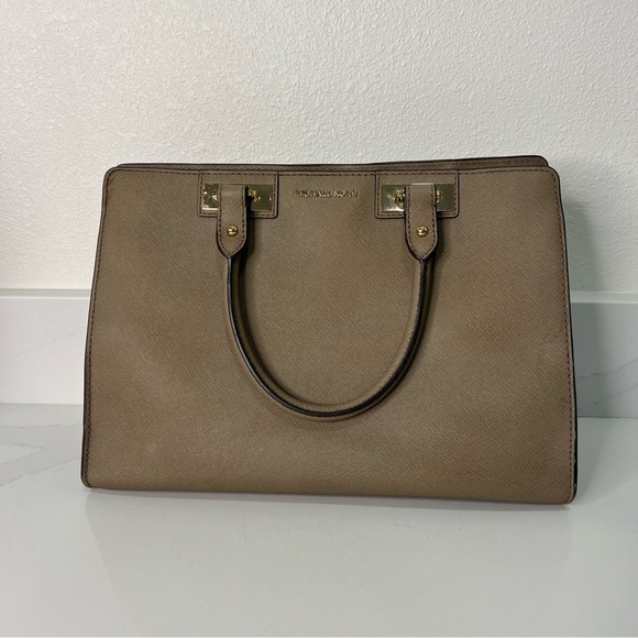 Michael Kors Quinn Saffiano Leather Satchel Large Bag Handbag Purse - Picture 2 of 16